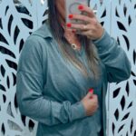 Casaco com Capuz em Malha Tricot - Verde Mescla