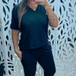 Blusa Malha Tricot Decote V - Preta
