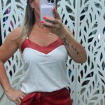 REGATA DE VISCOLINHO COM DETALHE RESINADO NO DECOTE, ALCINHA COM REGULAGEM - VERMELHO