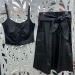 Saia Evasê Resinada com Faixa Midi C/ Laço- Preto