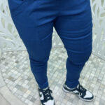 CALÇA COM CÓS LARGO BEM ACINTURADO BENGALINE -  AZUL CARBONO