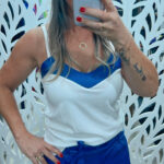 REGATA DE VISCOLINHO COM DETALHE RESINADO NO DECOTE, ALCINHA COM REGULAGEM - AZUL BIC ESCURO