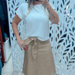BLUSA DECOTE REDONDO MANGA RAGLAN COM ABERTURA BAINHA- OFF