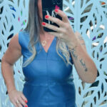 REGATA LARGA COM RECORTES E ENCAIXE SEIO RESINADO- AZUL JEANS