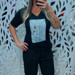 T- SHIRT BLUSA EM MALHA VISCOLYCRA PRETA COM ESTAMPA- DIOR