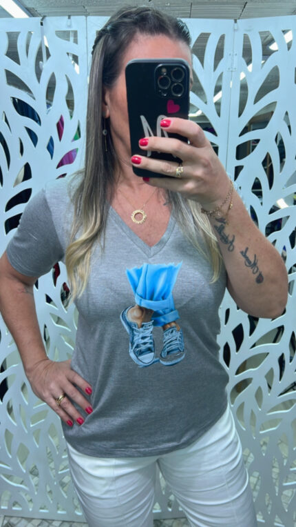 T- SHIRT BLUSA EM MALHA VISCOLYCRA CINZA COM ESTAMPA- ALL STAR
