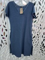 VESTIDO MIDI DE MOLETON PLISSADO COM BOLSOS E ABERTURA LATERAL - AZUL JEANS - Imagem 5
