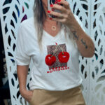 T- SHIRT BLUSA EM MALHA VISCOLYCRA OFF COM ESTAMPA- CEREJA