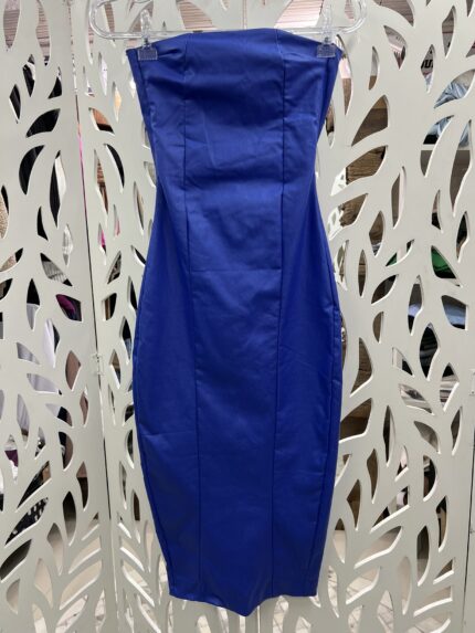 VESTIDO TOMARA QUE CAIA MIDI, COM FENDA NAS COSTAS- AZUL BIC